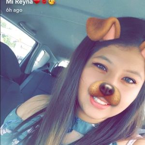 Meet your Posher, Elizabeth